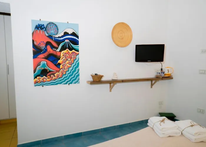 לינה וארוחת בוקר Casa Junno מאטינאטה